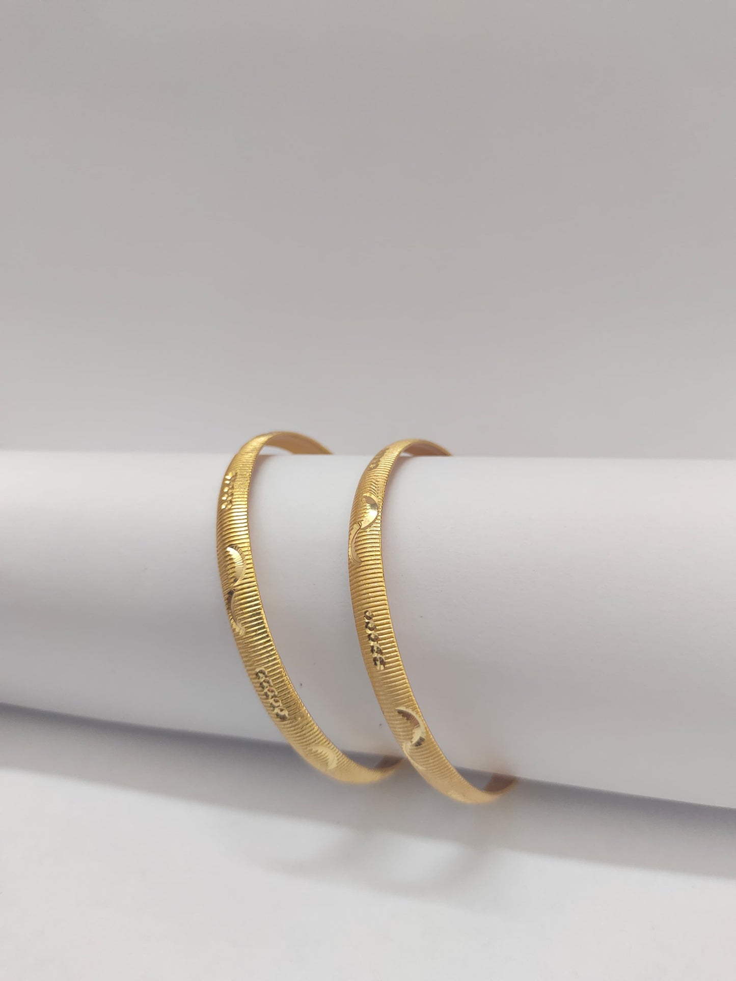 Anti Tarnish Matt Finish Gold Plated Bangles