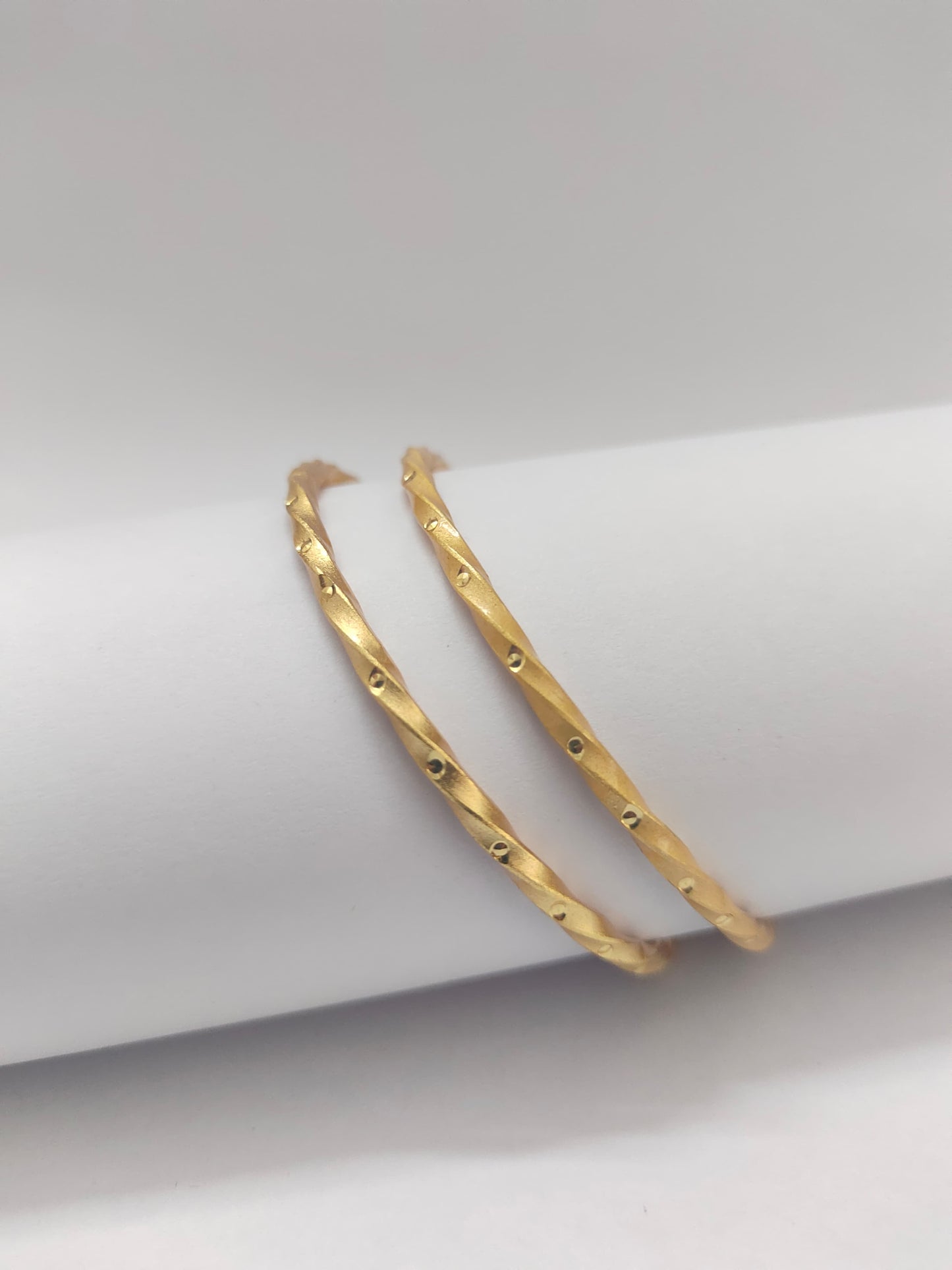Anti Tarnish Matt Finish Gold Plated Bangles itscg53