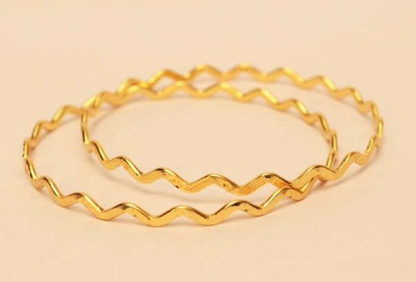 Zig zag gold plated bangle -  by Shrayathi