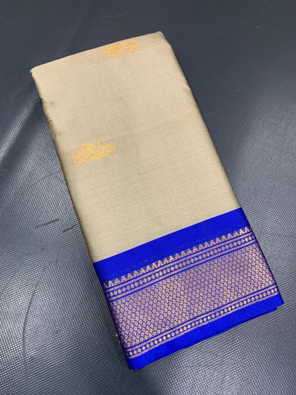 Cotton Silk gold weaving border with contrast blouse
