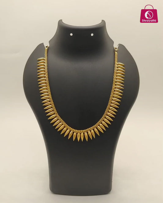 Traditional Mullamott Necklace