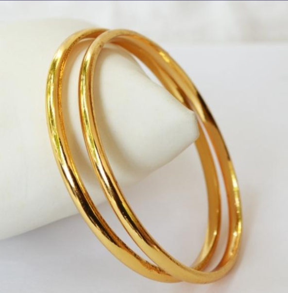 Itscustommade  Beautiful Gold plated bangle - ITSMAR08