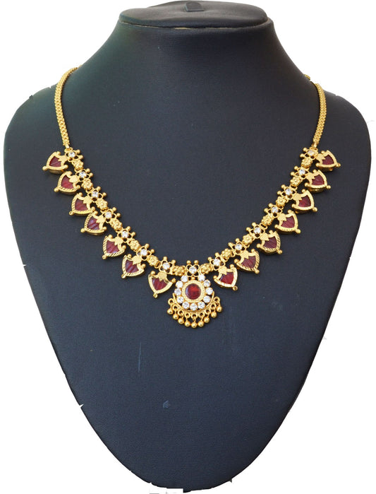 Maroon palakka necklace with 14 palakka -  by Shrayathi