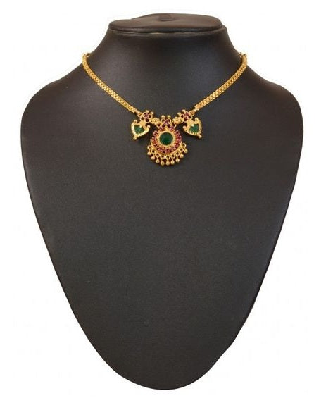 Itscustommade Green palakka necklace with 2 palakka